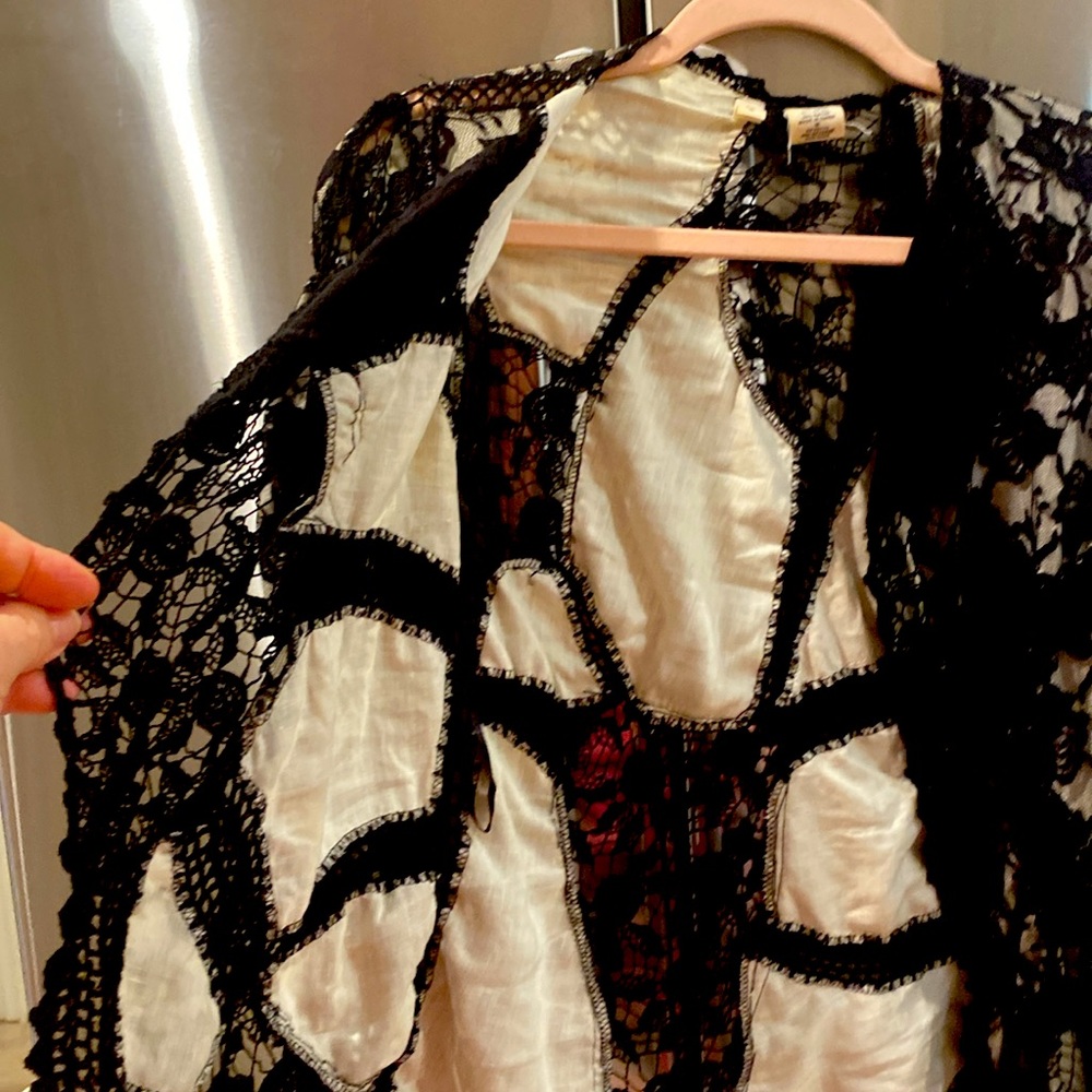 Anthropologie Black lace/crochet cardigan, size M - Picture 8 of 9